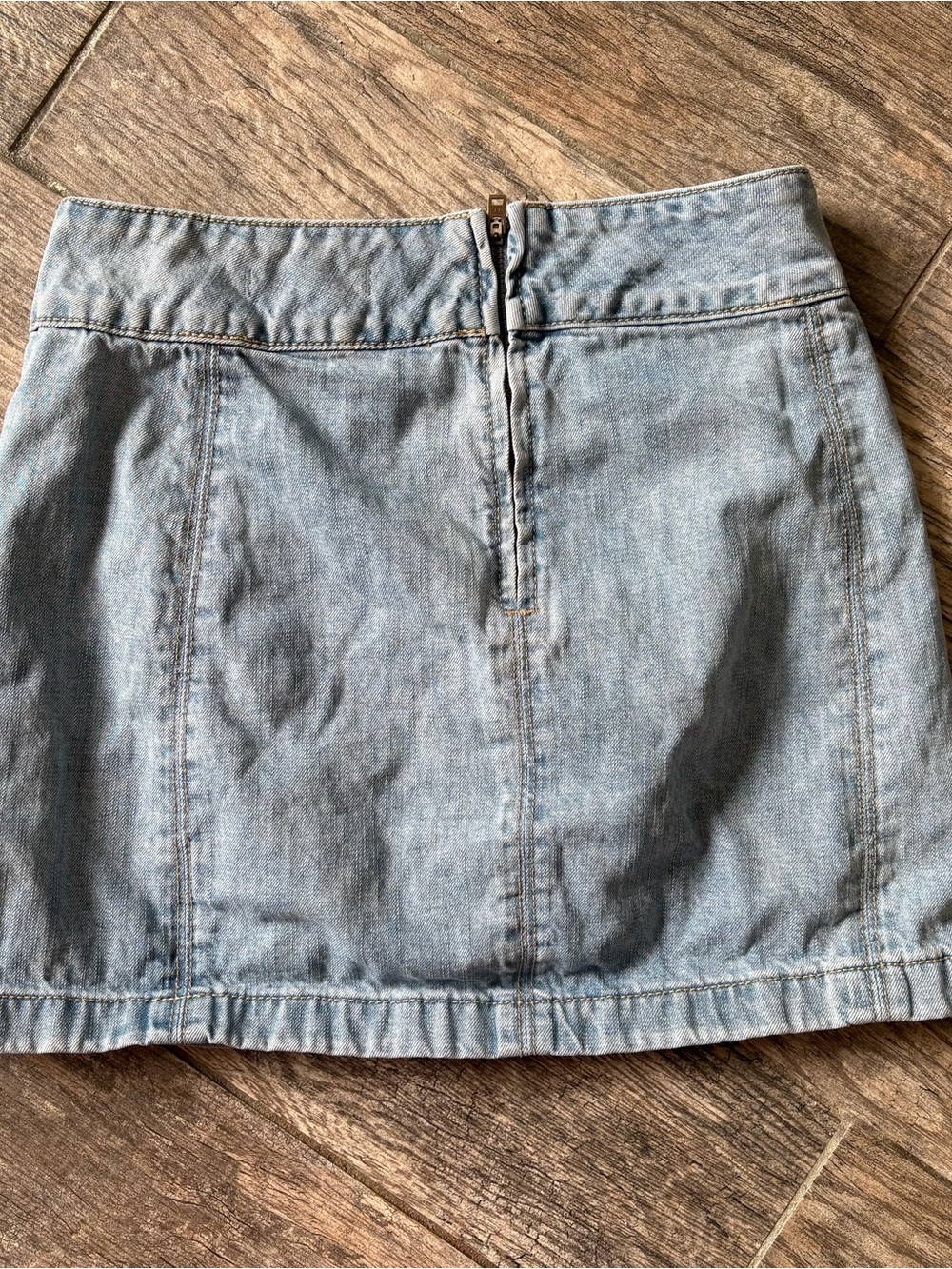 Free People Light Wash Denim Mini Skirt Size 6